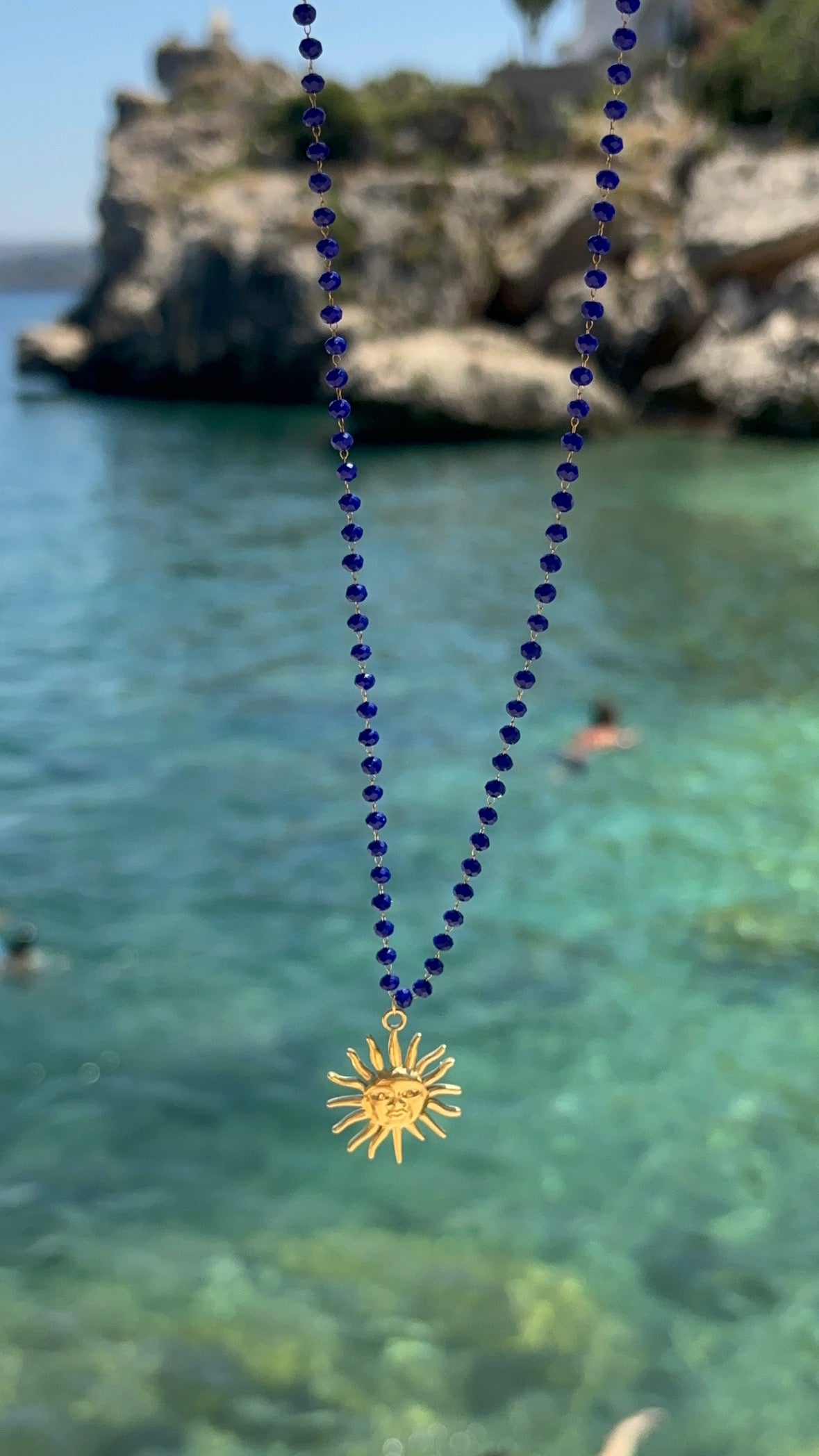 Collier Janelle
