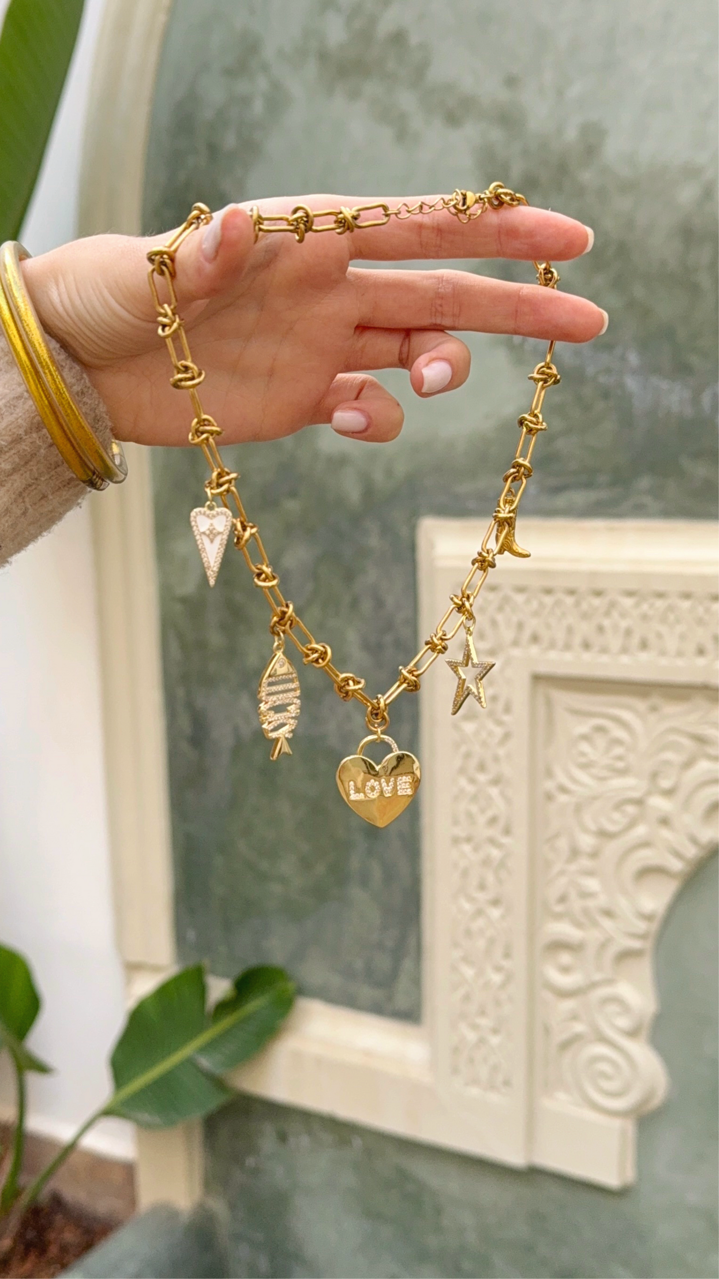 Collier breloques Oran