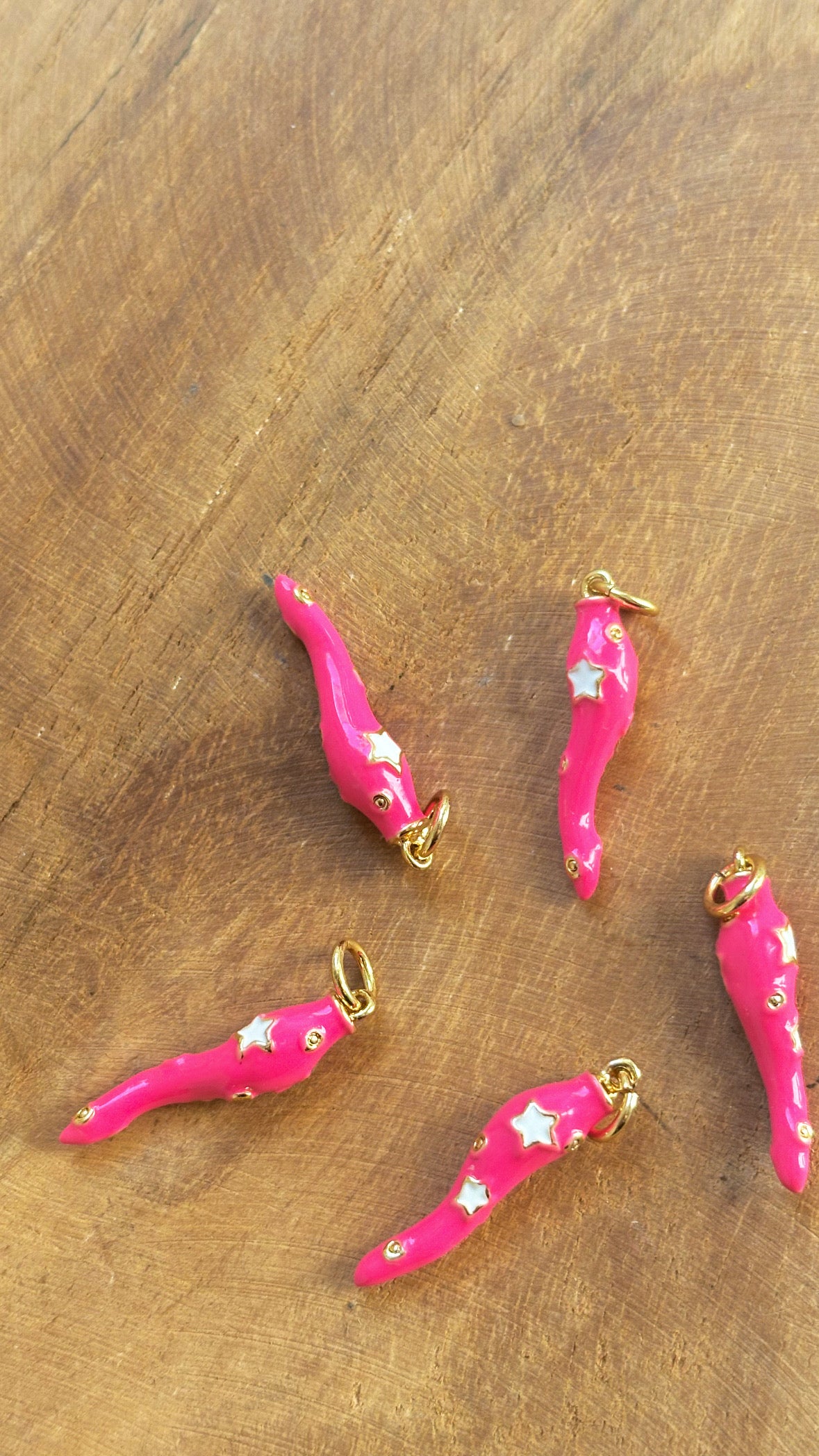 Breloque Piment rose