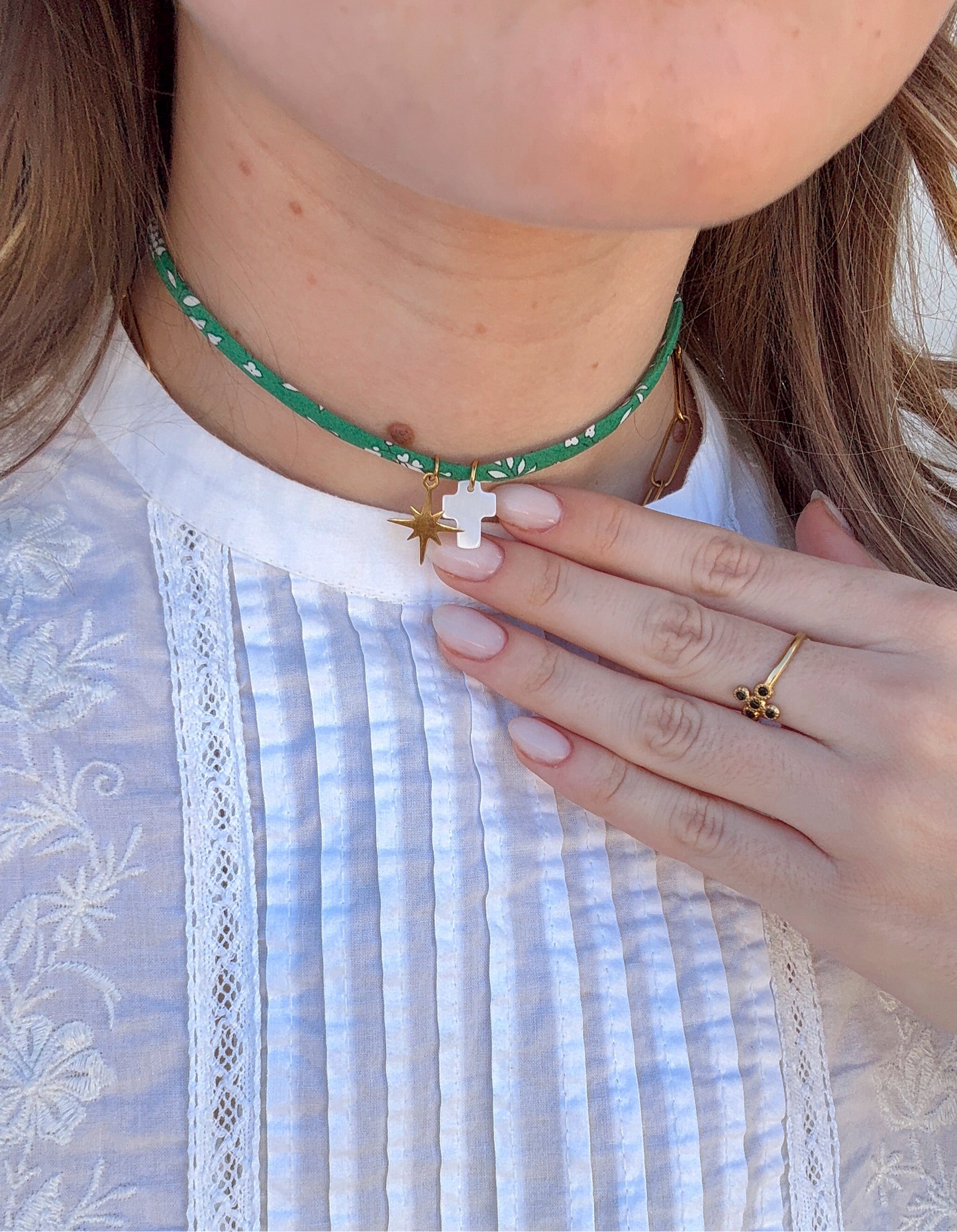Collier tour de cou Lola