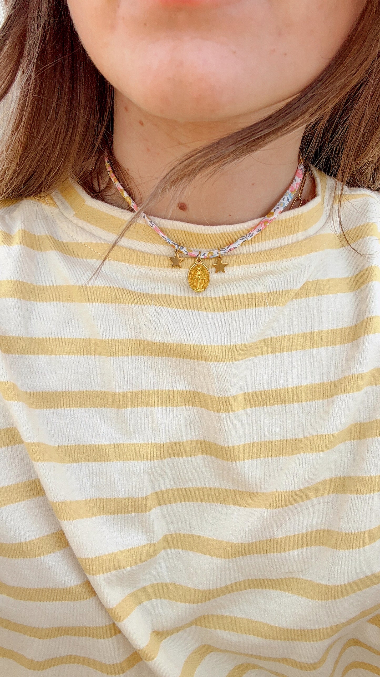 Collier tour de cou Mia
