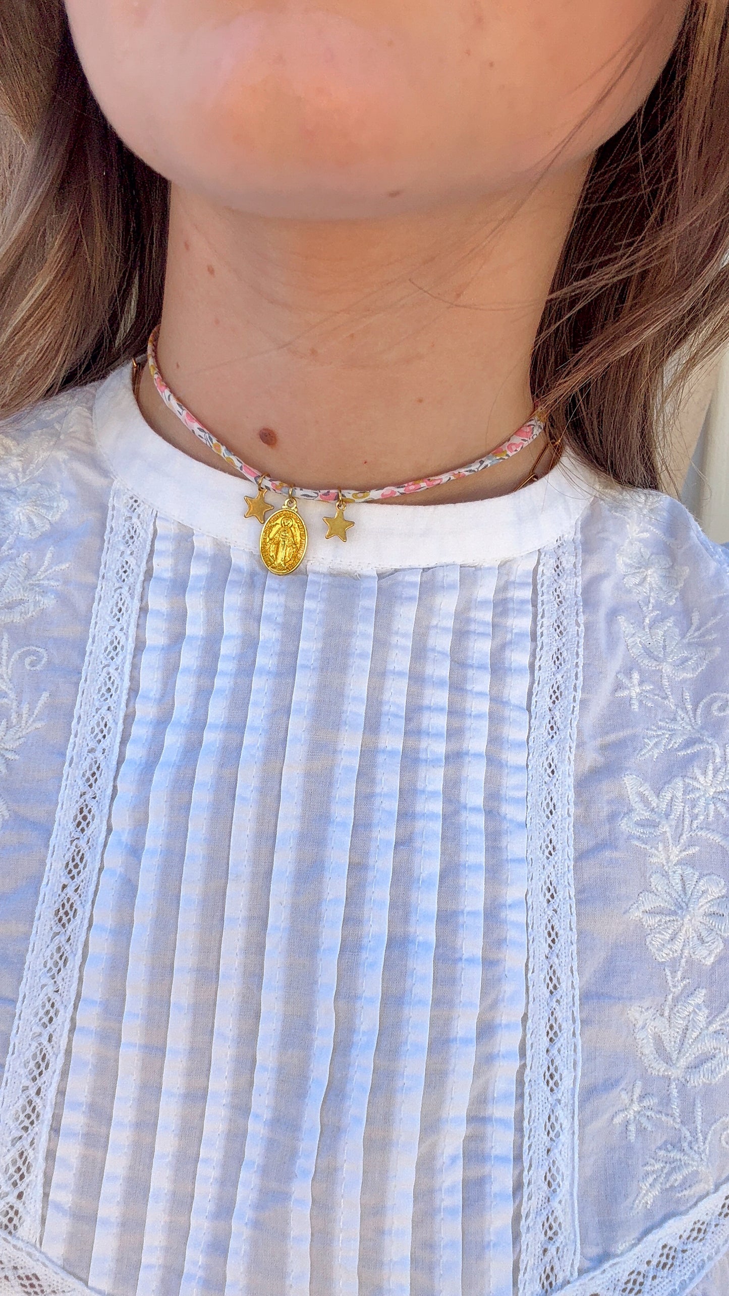Collier tour de cou Mia